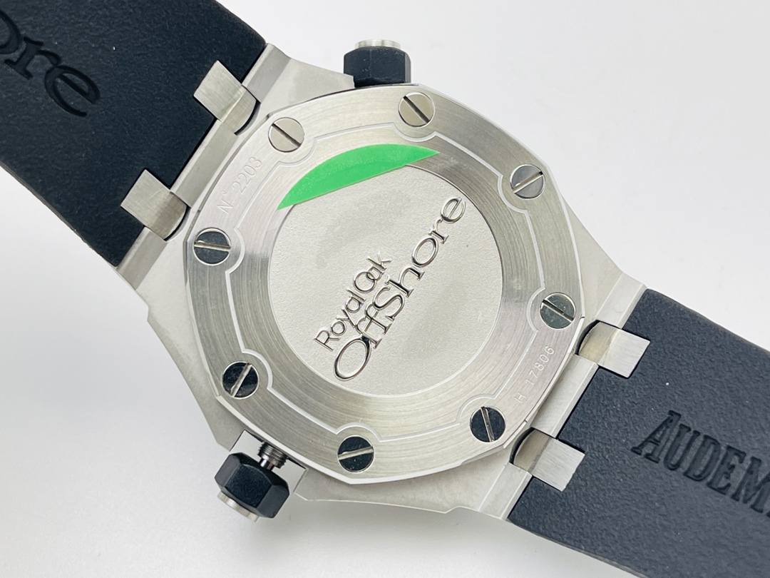Audemars Piguet Royal Oak Luminous 41 mm Watch – IW-2176 - Image 7