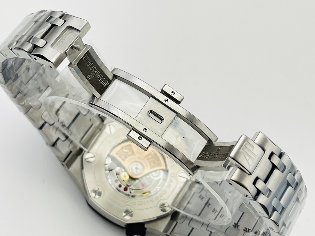 Audemars Piguet Royal Oak Luminous 41 mm Watch – IW-2175 - Image 8