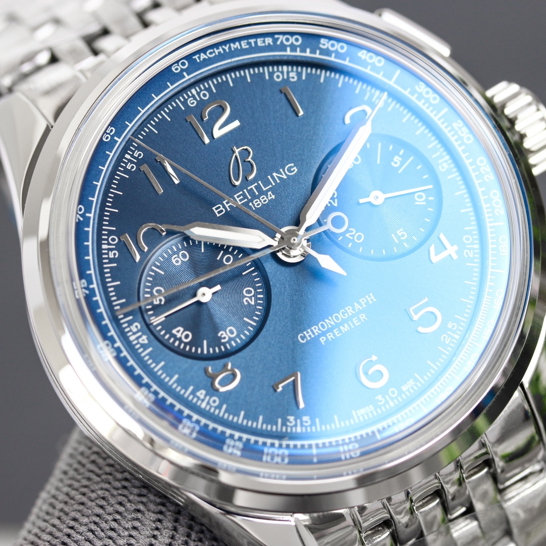 Pilot Chronograph 42 mm Watch – IW-0688 - Image 5