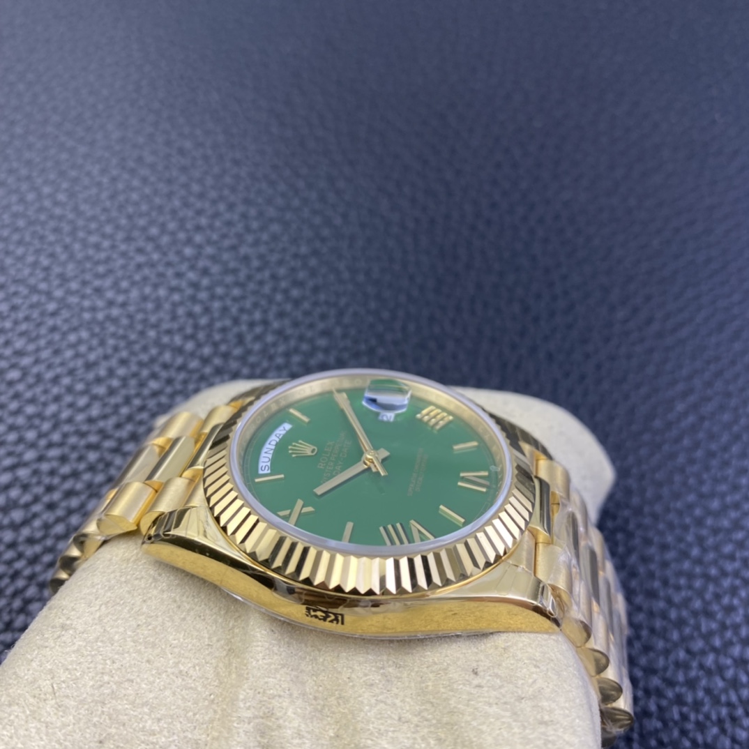 Day-Date Green Dial Watch – IW-3356 - Image 4
