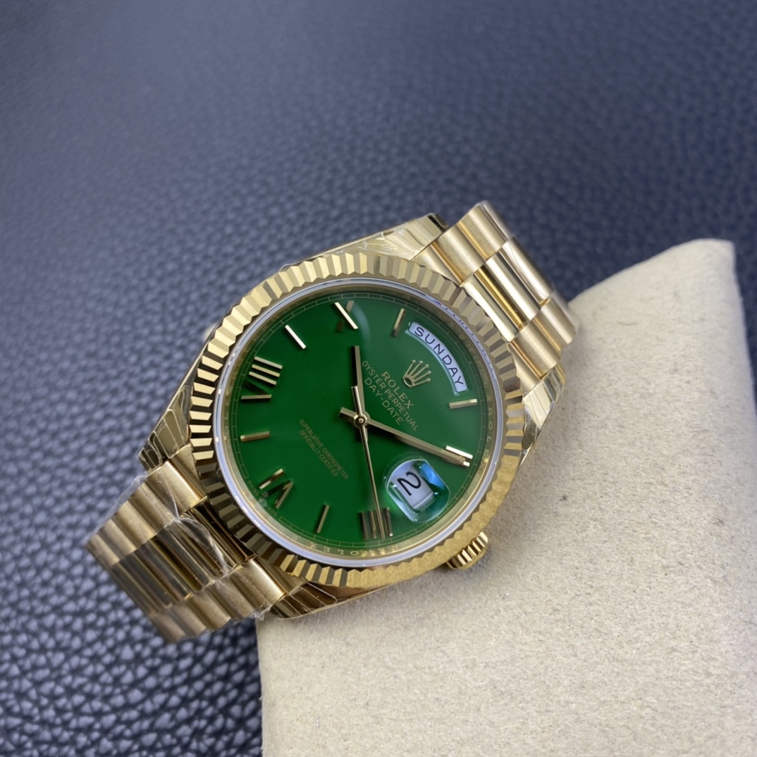 Day-Date Green Dial Watch – IW-3356 - Image 6