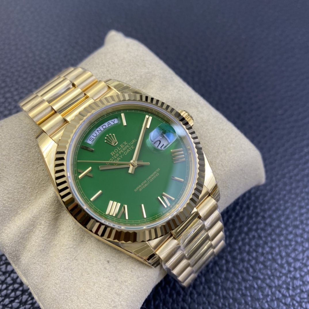 Day-Date Green Dial Watch – IW-3356 - Image 2