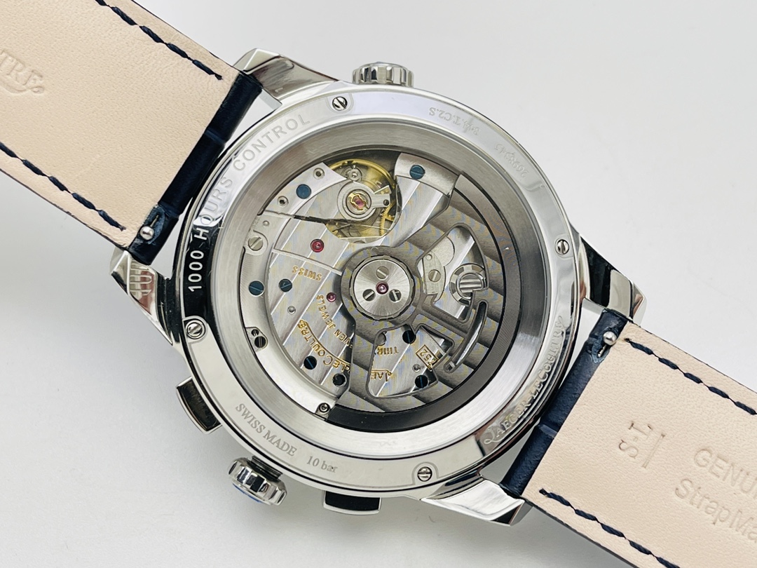 Jaeger-LeCoultre Classic Chronograph 44 mm Watch – IW-0488 - Image 7