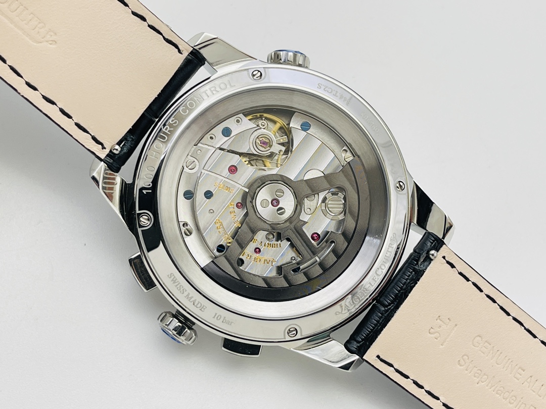 Jaeger-LeCoultre Classic Chronograph 44 mm Watch – IW-0504 - Image 7
