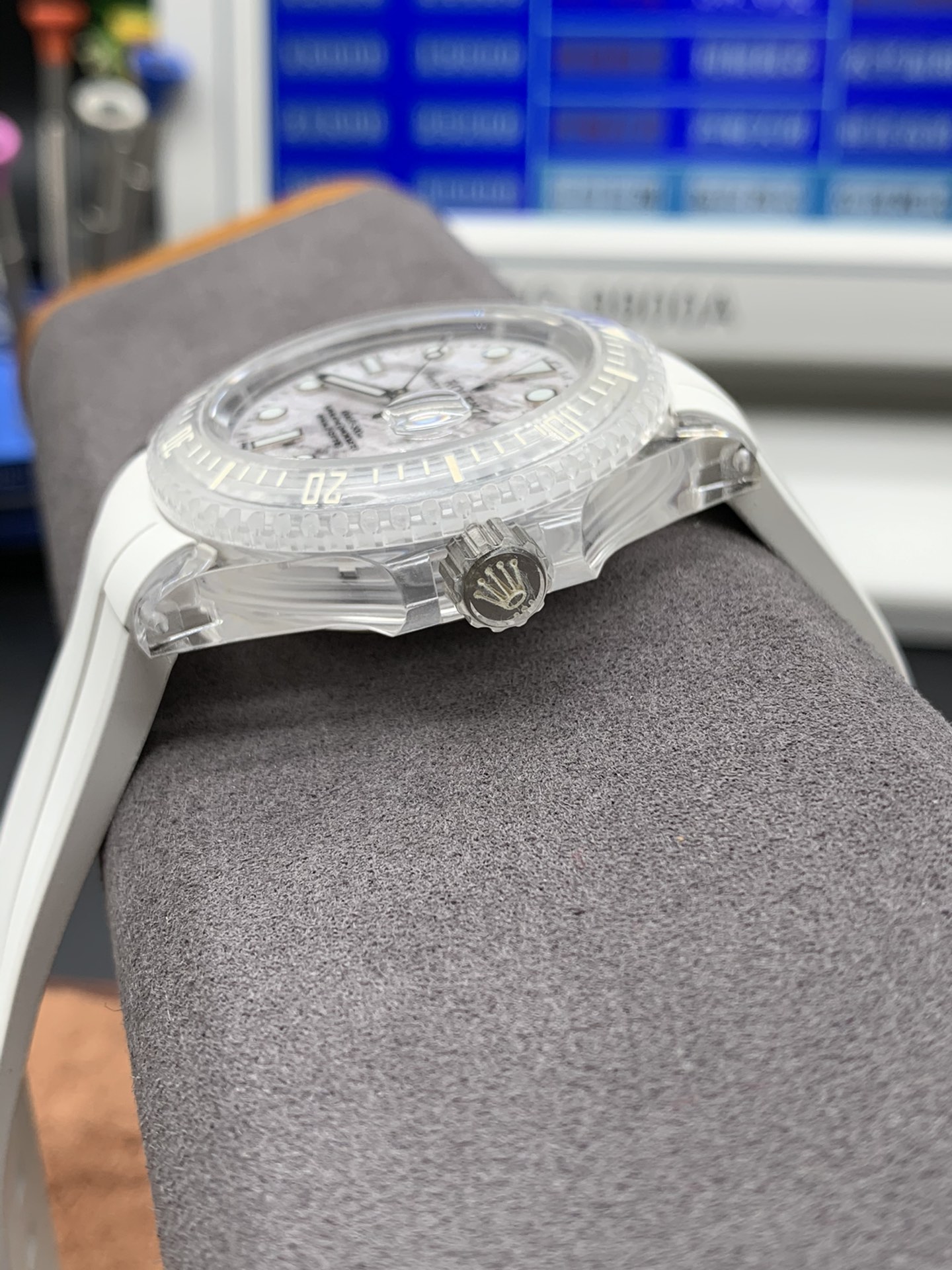 Submariner Watch – IW-3072 - Image 4
