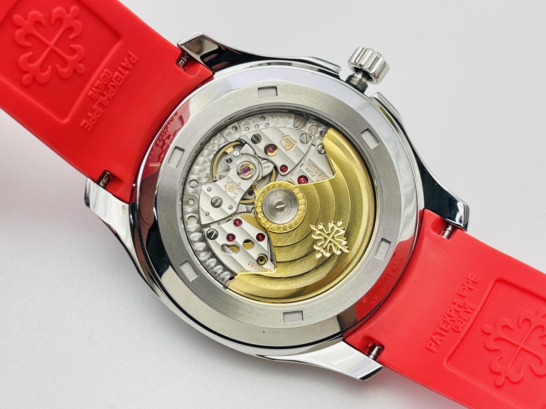 Aquanaut 40 mm Watch – IW-2609 - Image 7