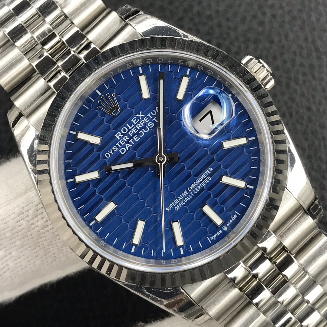 Datejust Ice Blue Luminous 36 mm Watch – IW-3027 - Image 4