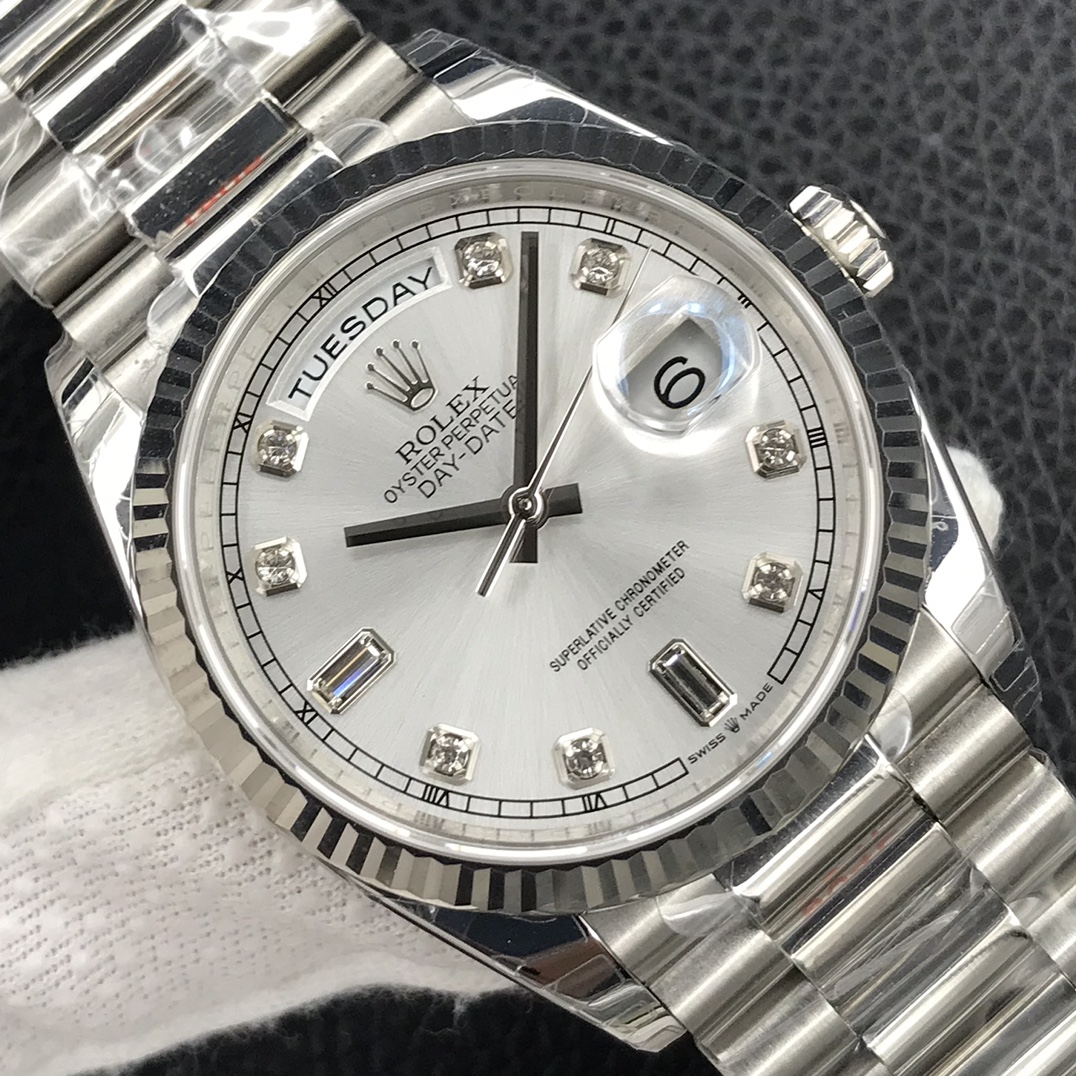 Day-Date 36 mm Watch – IW-3026 - Image 4