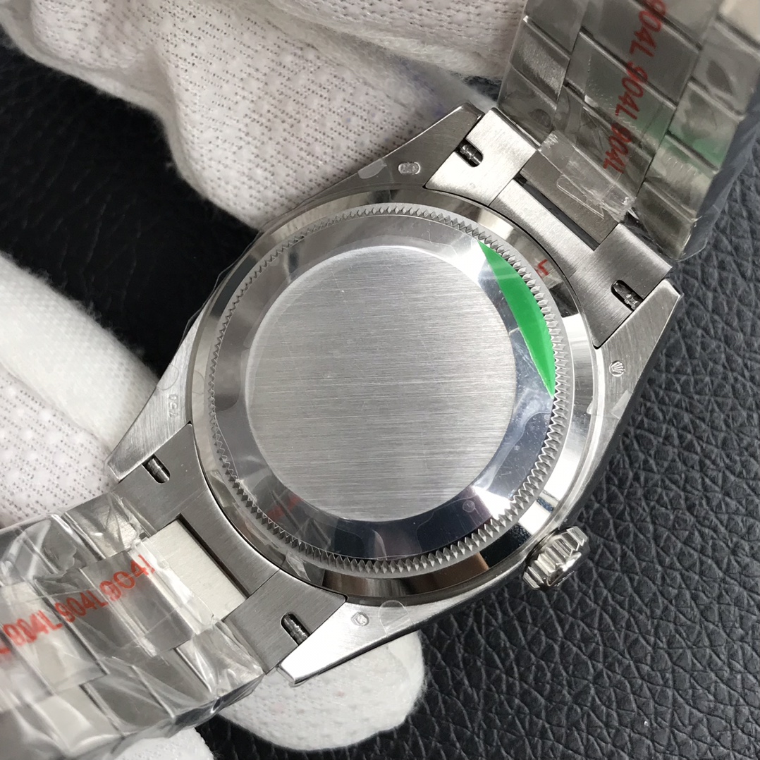 Day-Date 36 mm Watch – IW-3026 - Image 7