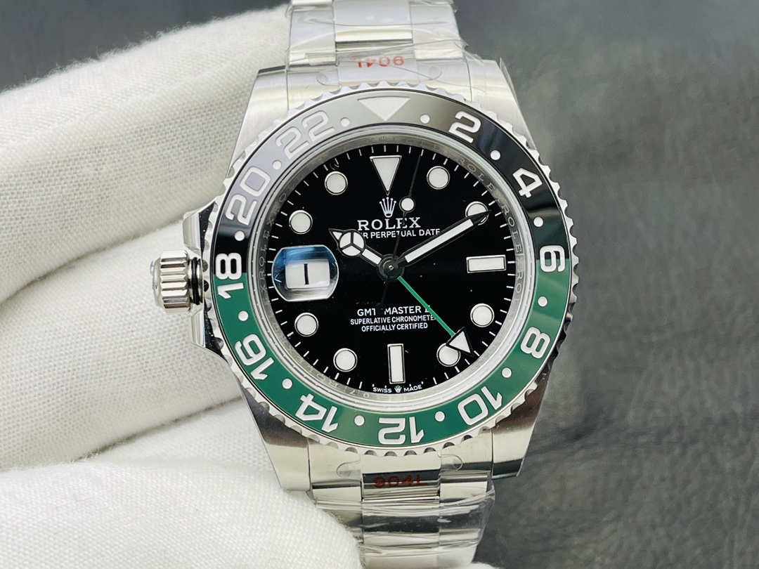 Rolex GMT-Master II GMT Watch – IW-0151 - Image 2