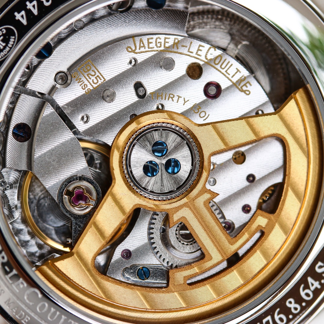 Jaeger-LeCoultre Master Control Moonphase 39 mm Watch – IW-0463 - Image 8