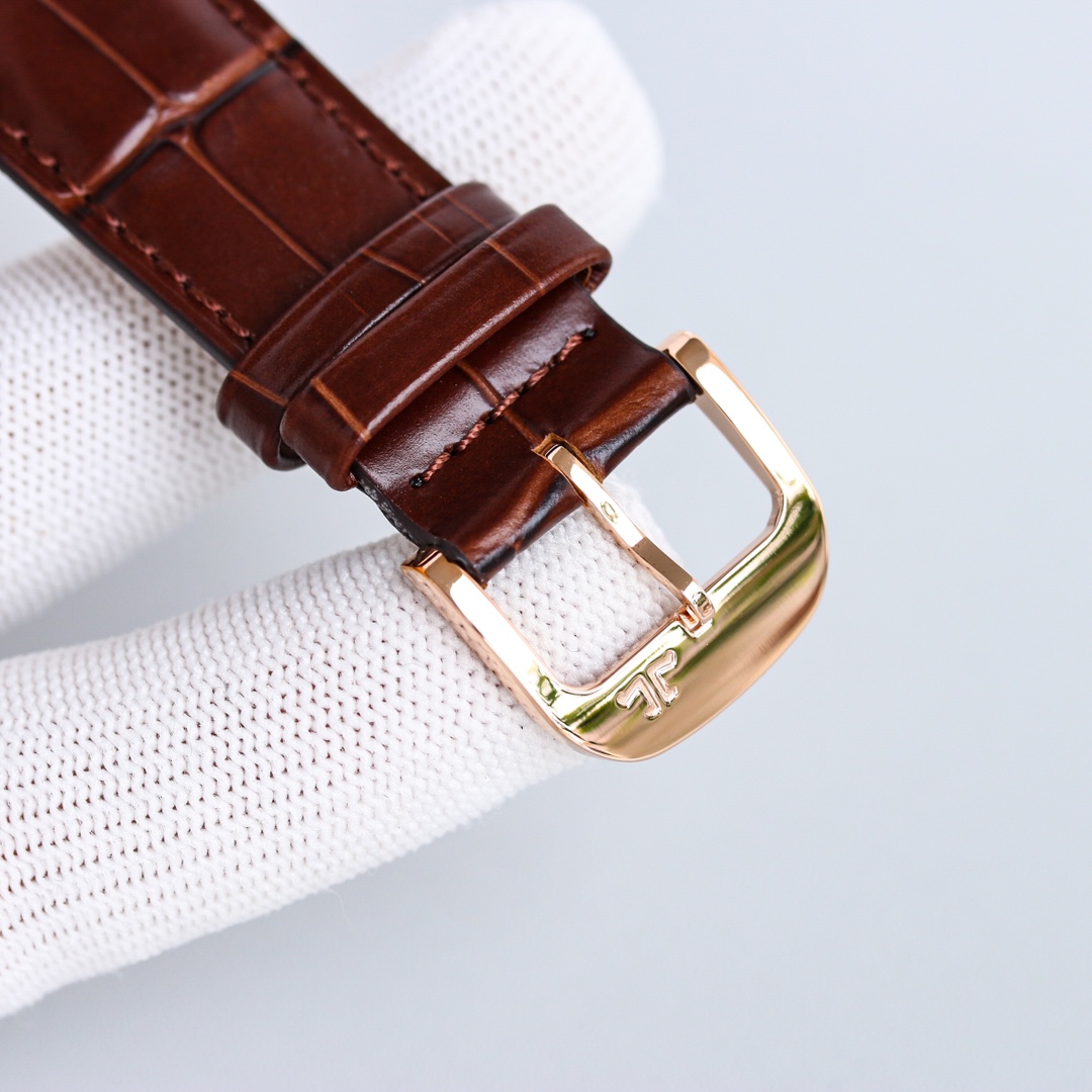 Jaeger-LeCoultre Master Control Moonphase 39 mm Watch – IW-0461 - Image 9