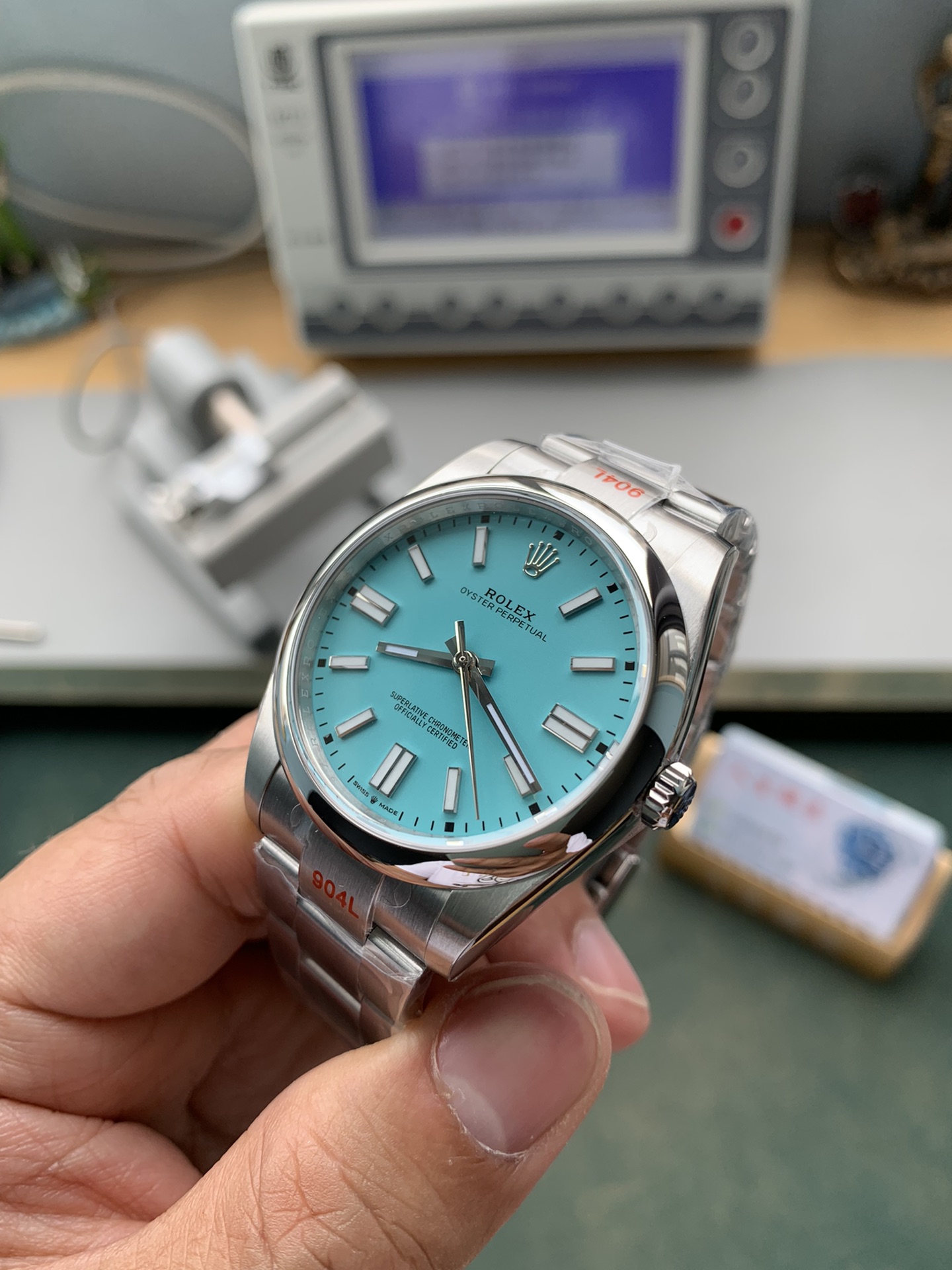 Oyster Perpetual Watch – IW-3037 - Image 3