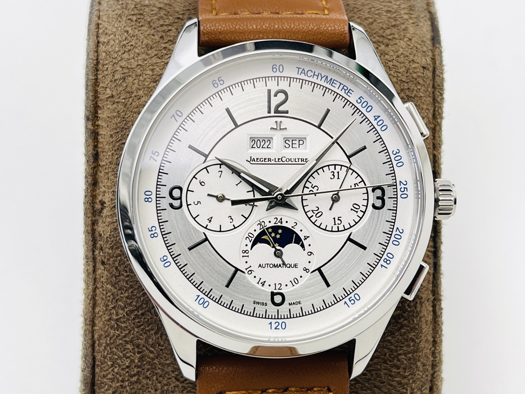 Jaeger-LeCoultre Master Control 40 mm Watch – IW-0497 - Image 4