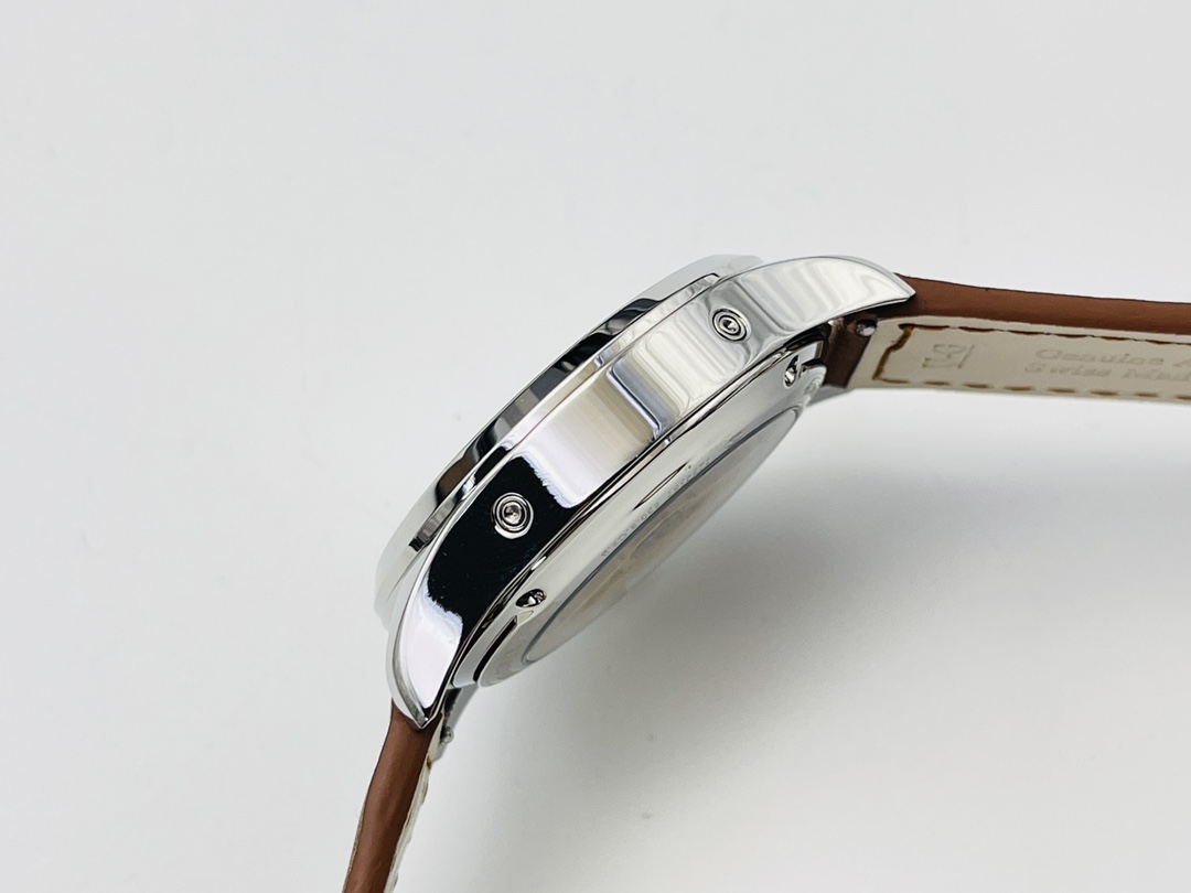 Jaeger-LeCoultre Master Control 40 mm Watch – IW-0497 - Image 6