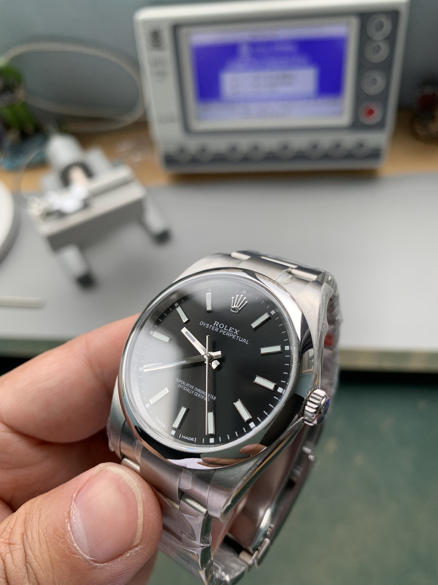 Oyster Perpetual Watch – IW-3023 - Image 3