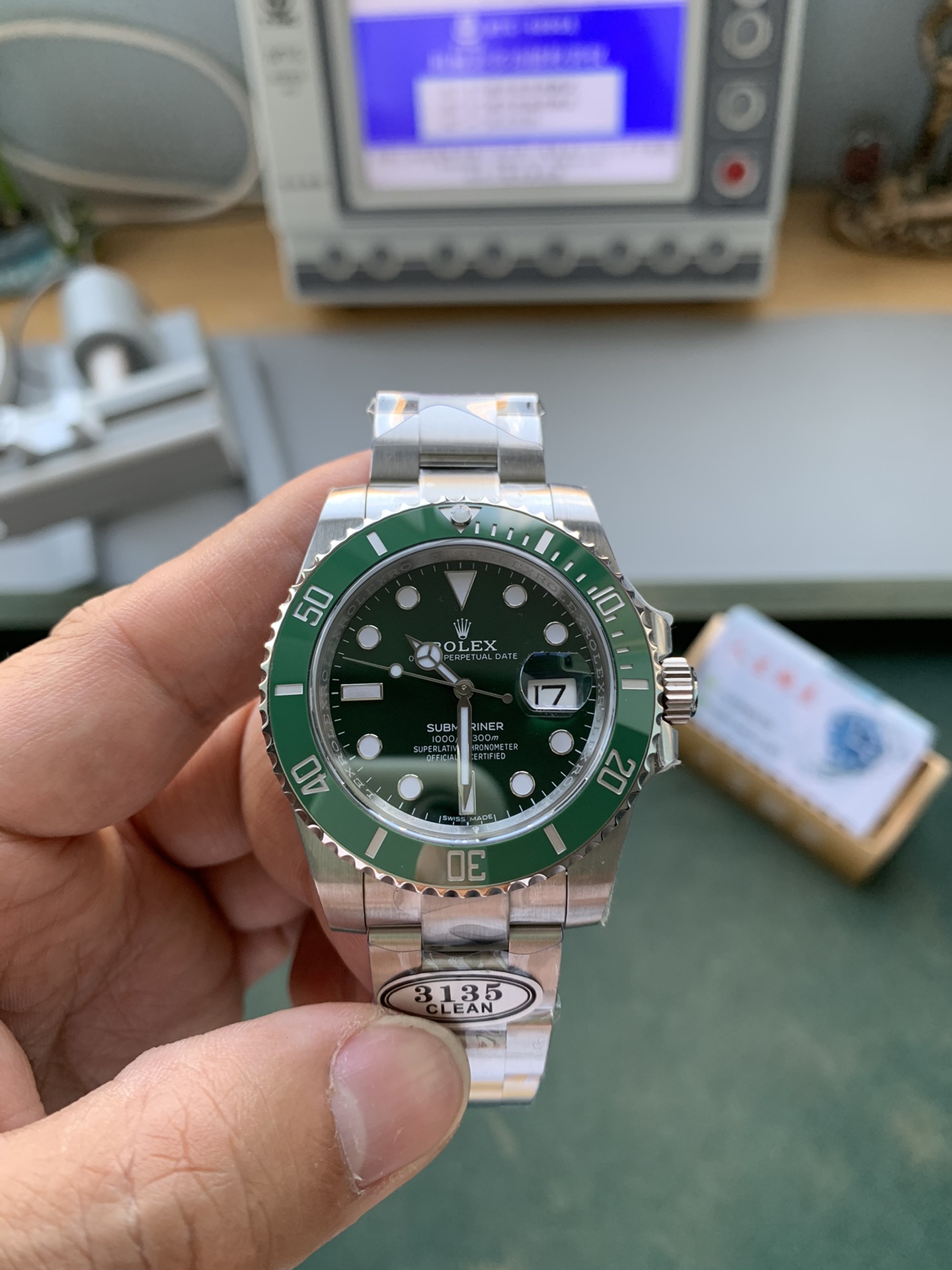 Green Submariner Watch – IW-3034