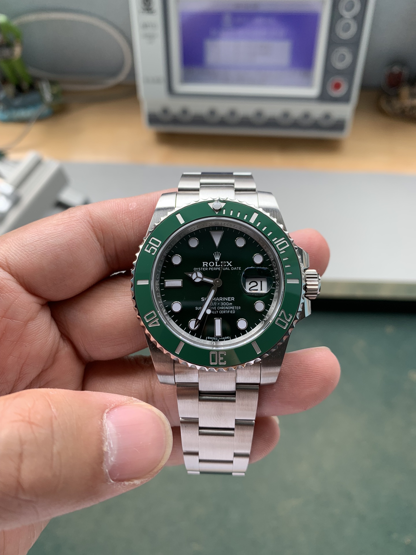 Green Submariner Watch – IW-3025