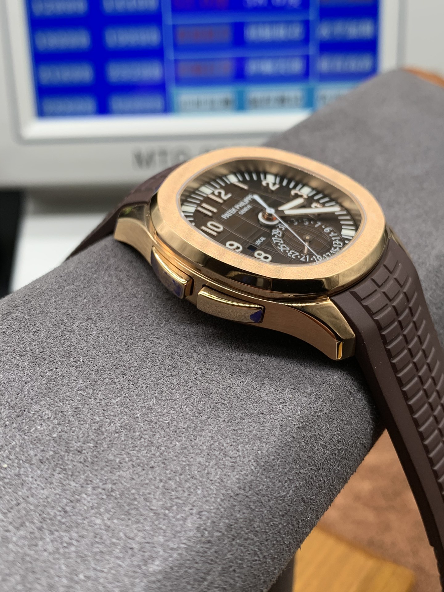 Aquanaut Watch – IW-2594 - Image 3