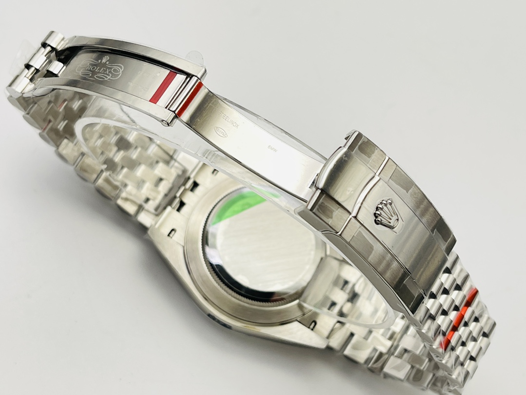 Rolex Datejust 41 mm Watch – IW-0147 - Image 8