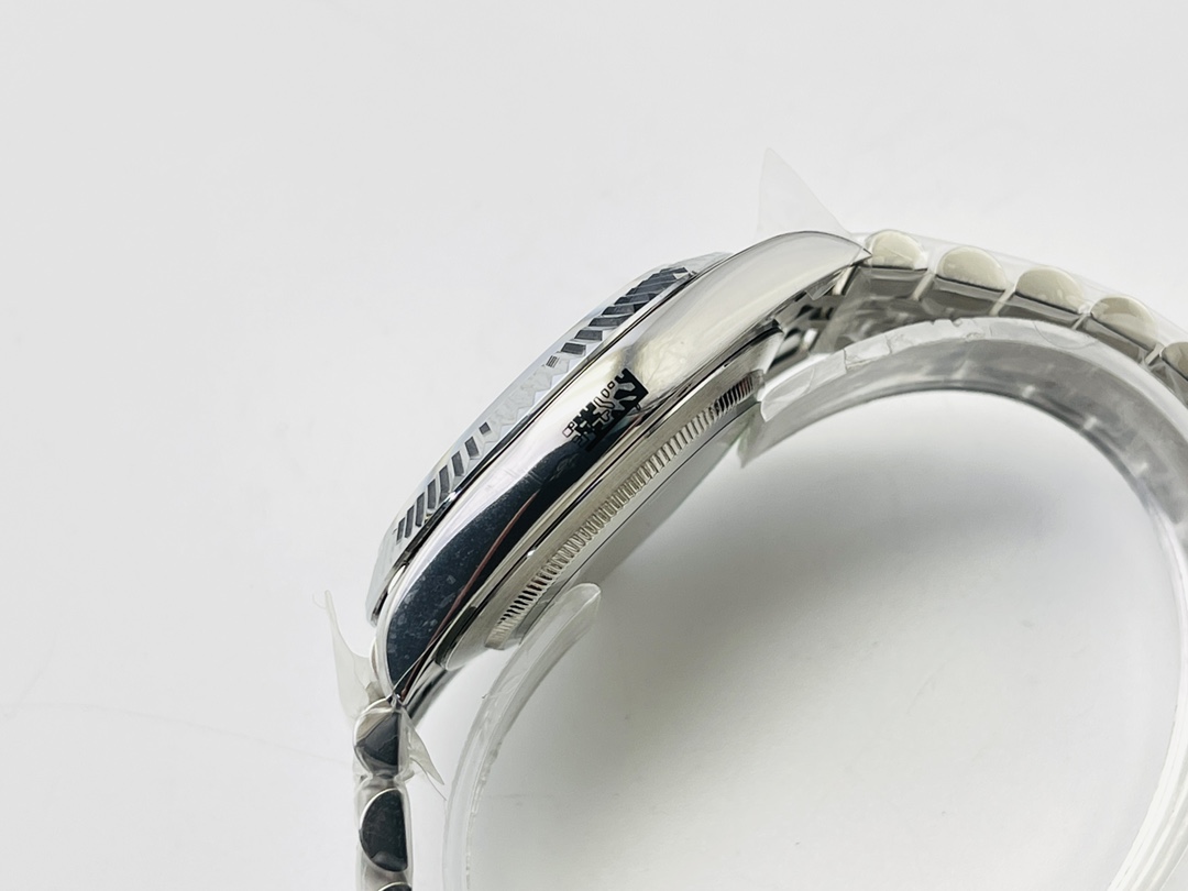 Rolex Datejust 41 mm Watch – IW-0146 - Image 6