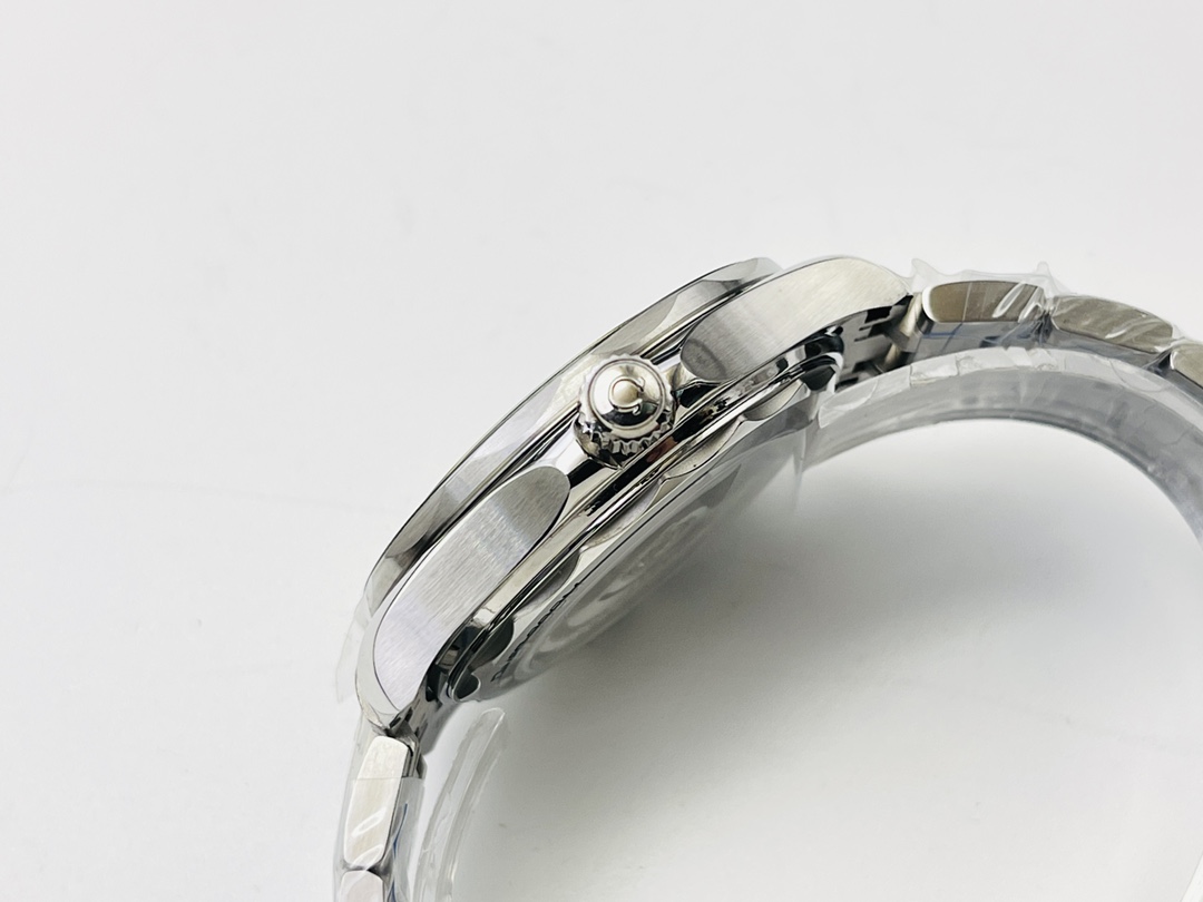 Rolex Green Submariner Watch – IW-0142 - Image 5