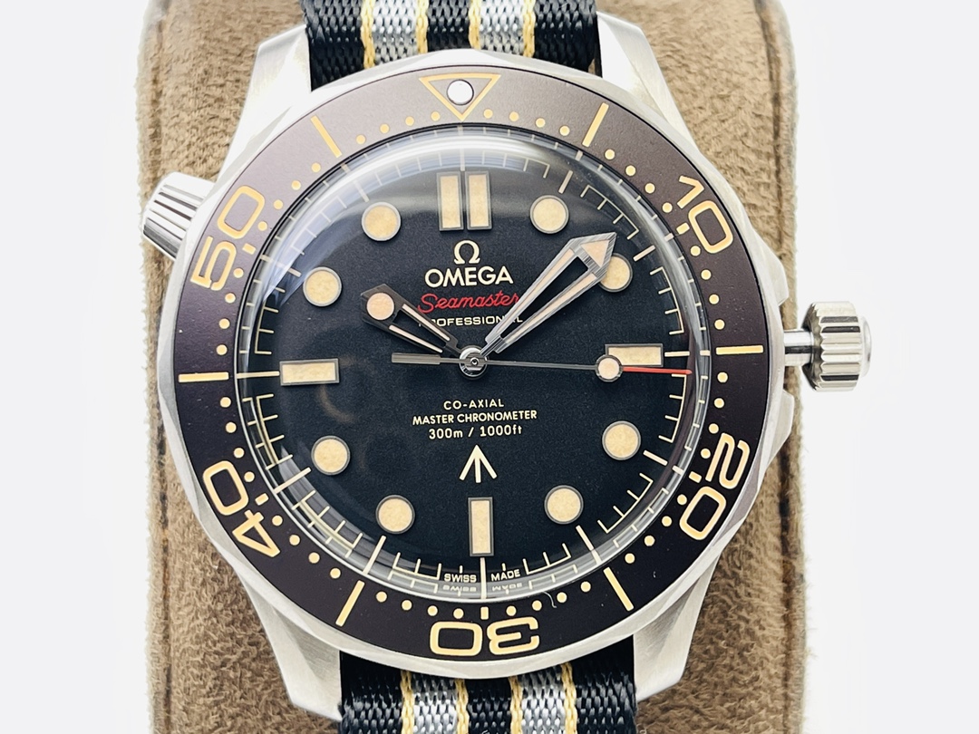Omega Classic Watch – IW-1453 - Image 4
