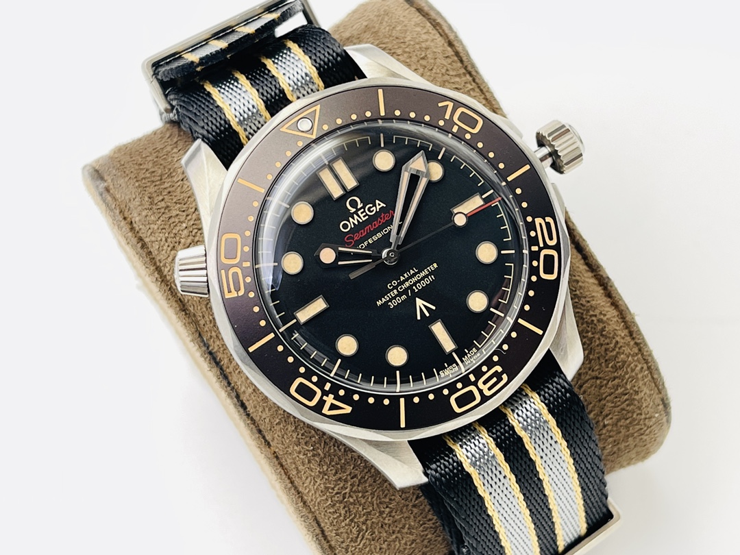 Omega Classic Watch – IW-1453 - Image 2