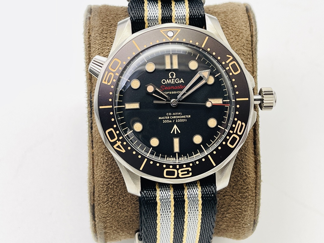 Omega Classic Watch – IW-1453