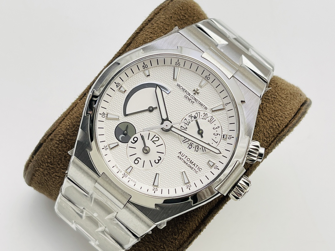 Overseas 42 mm Watch – IW-1031 - Image 3