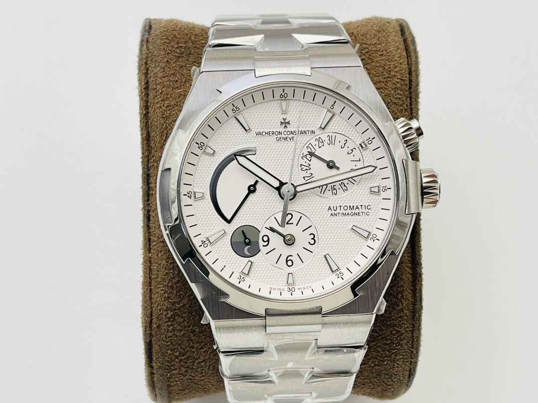 Overseas 42 mm Watch – IW-1031