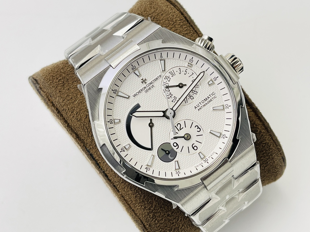 Overseas 42 mm Watch – IW-1031 - Image 2
