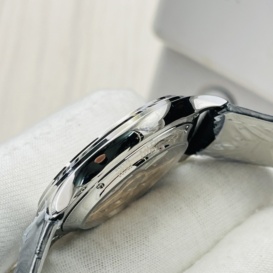Jaeger-LeCoultre Master Control 40 mm Watch – IW-0492 - Image 6