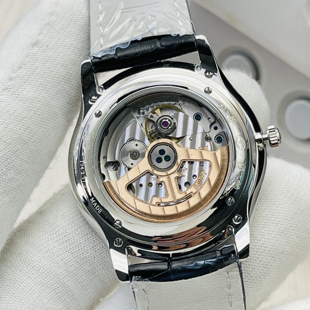 Jaeger-LeCoultre Master Control 40 mm Watch – IW-0492 - Image 7
