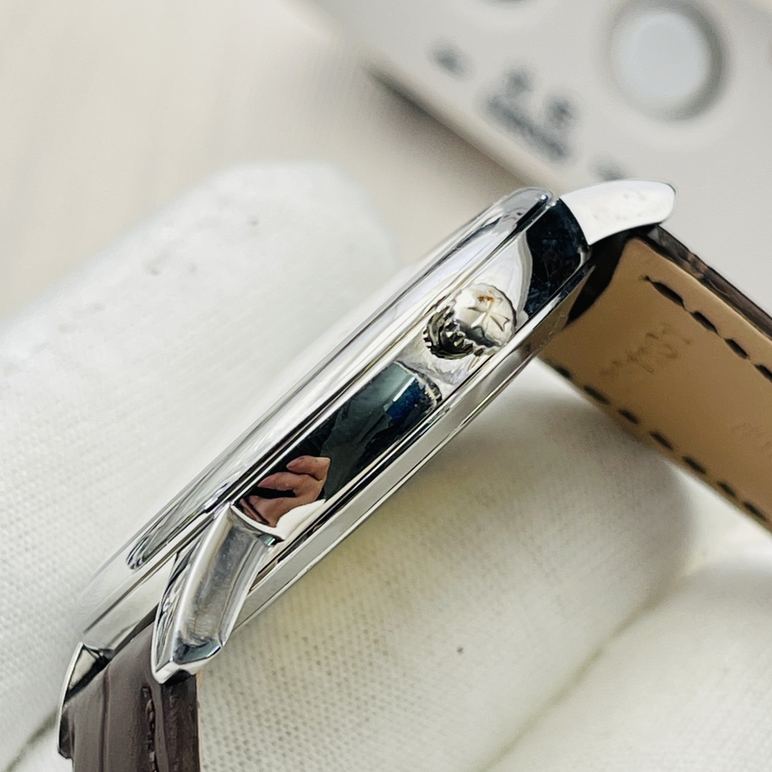 Vacheron Constantin Classic 40 mm Watch – IW-1027 - Image 5