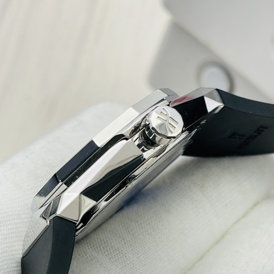 Richard Mille Classic 40 mm Watch – IW-2169 - Image 5