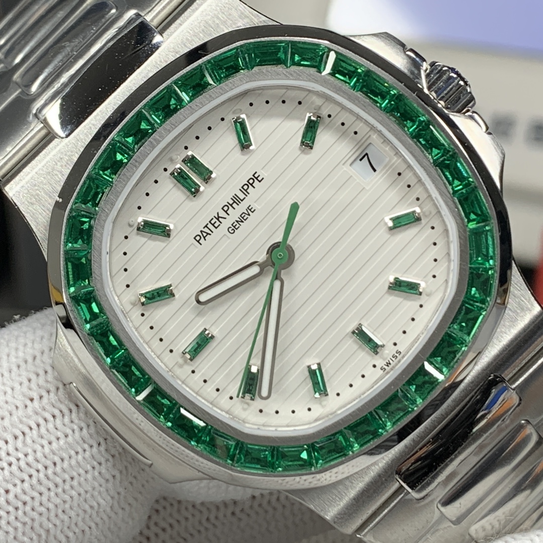 Patek Philippe Nautilus Diamond-Set 40 mm Watch – IW-2470 - Image 2