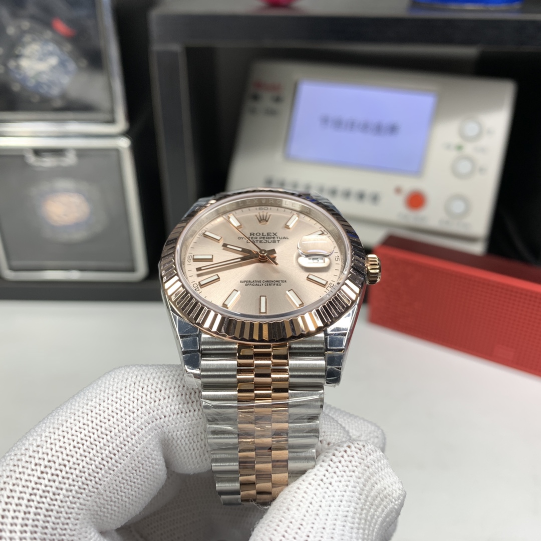 Rolex Datejust 41 mm Watch – IW-0107 - Image 4