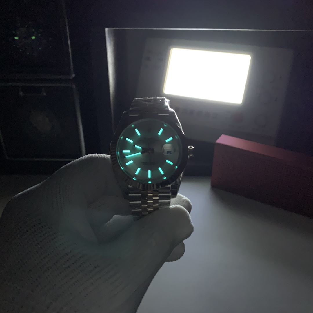 Rolex Datejust 41 mm Watch – IW-0107 - Image 9
