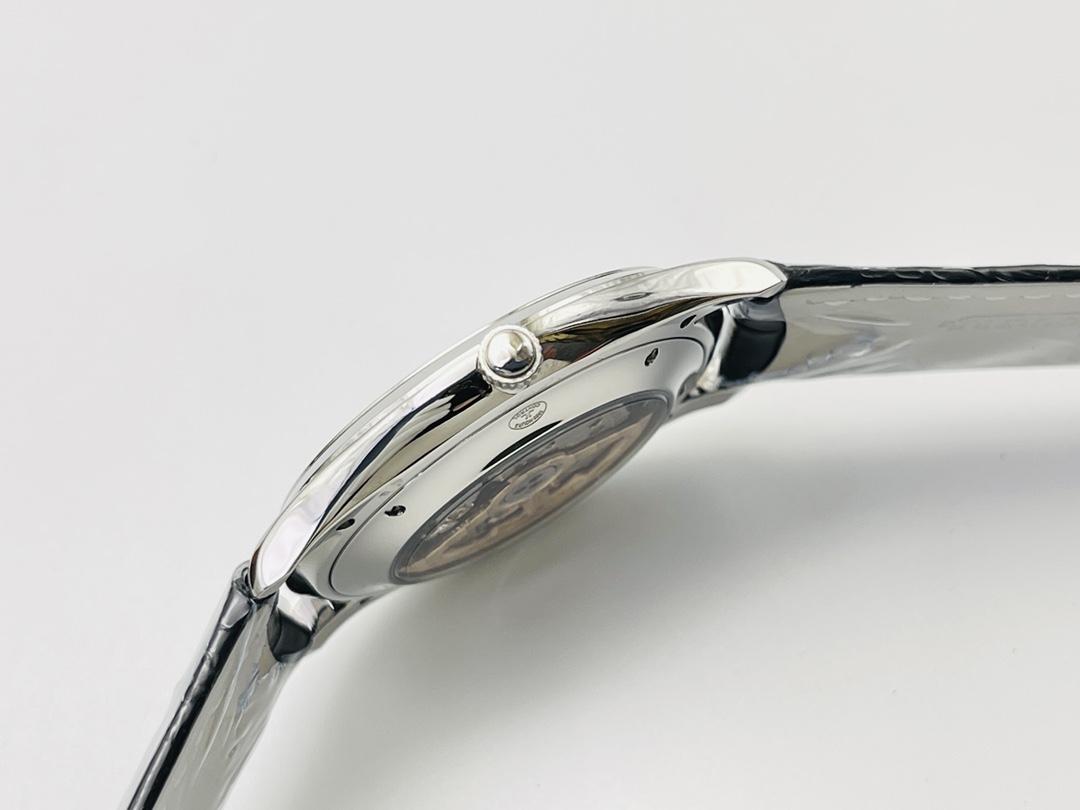 Jaeger-LeCoultre Master Control Watch – IW-0487 - Image 5