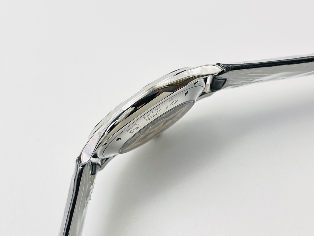 Jaeger-LeCoultre Master Control Watch – IW-0487 - Image 6