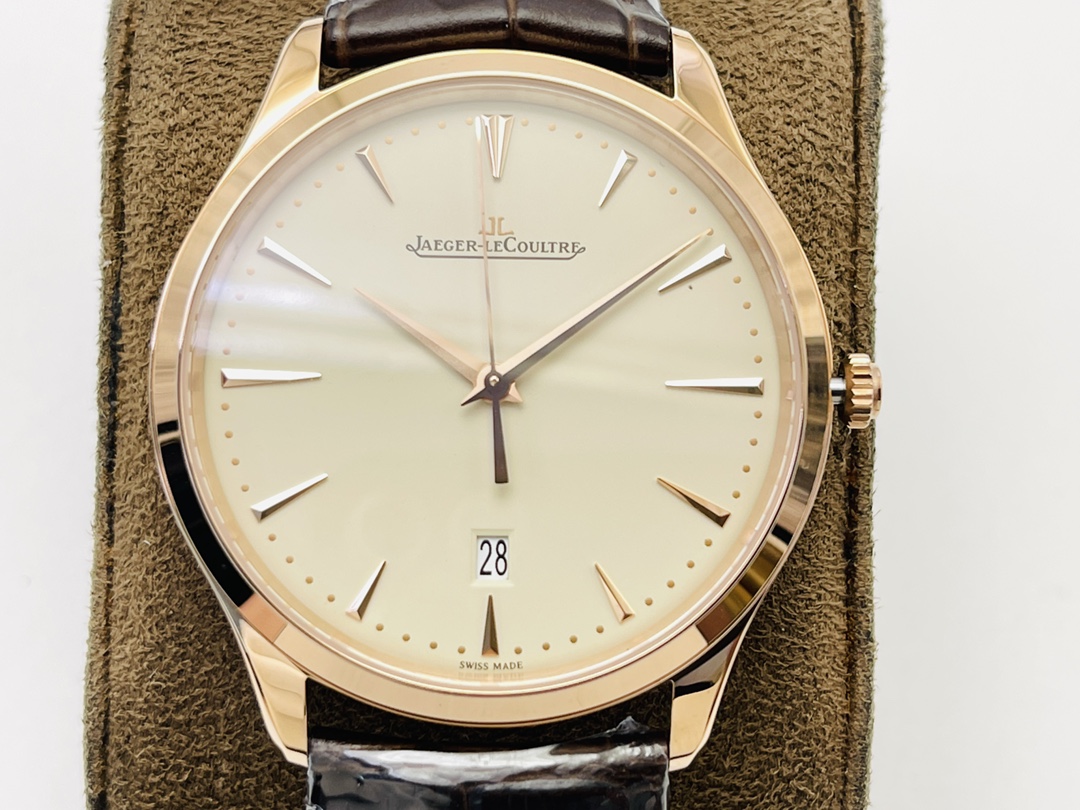 Jaeger-LeCoultre Master Control Watch – IW-0486 - Image 4