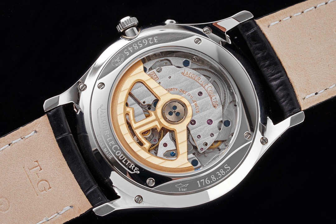 Jaeger-LeCoultre Master Control 39 mm Watch – IW-0454 - Image 6