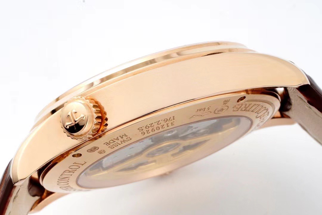 Jaeger-LeCoultre Classic 39 mm Watch – IW-0453 - Image 7