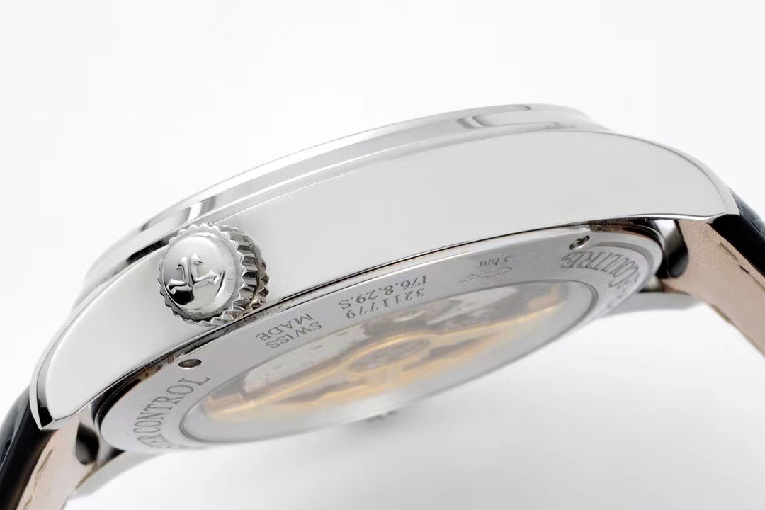 Jaeger-LeCoultre Classic 39 mm Watch – IW-0452 - Image 7