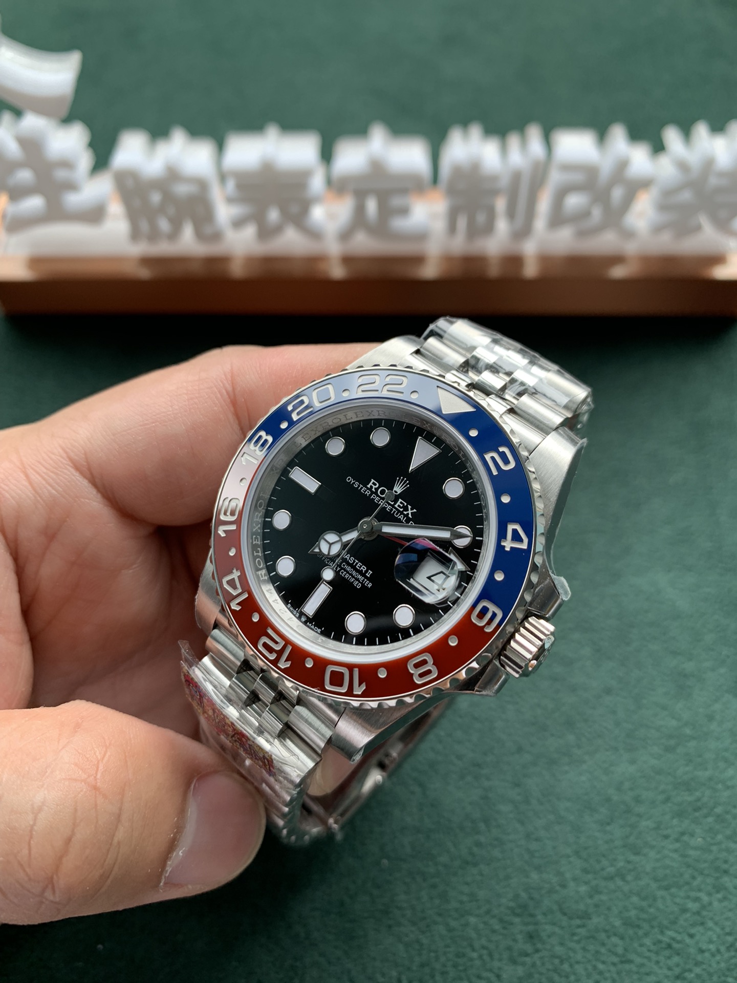 GMT-Master II Red and Blue Bezel Watch – IW-3002 - Image 3