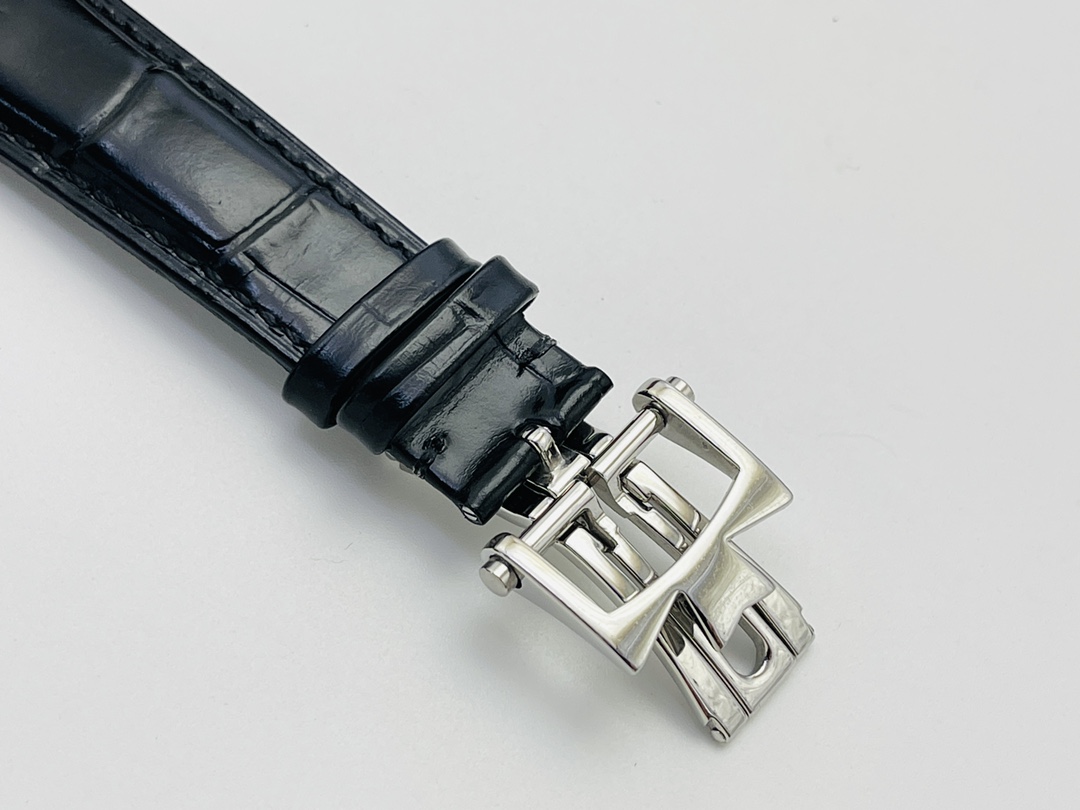Classic Perpetual Calendar Watch – IW-1003 - Image 9