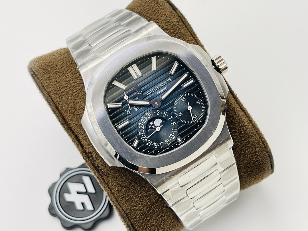 Patek Philippe Nautilus Moonphase 40 mm Watch – IW-2567 - Image 2