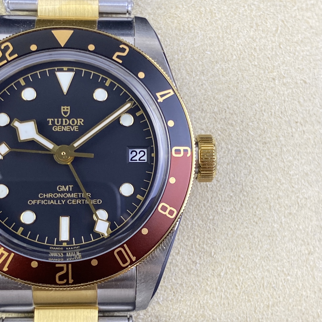 Tudor GMT-Master II GMT 41 mm Watch – IW-2990 - Image 5
