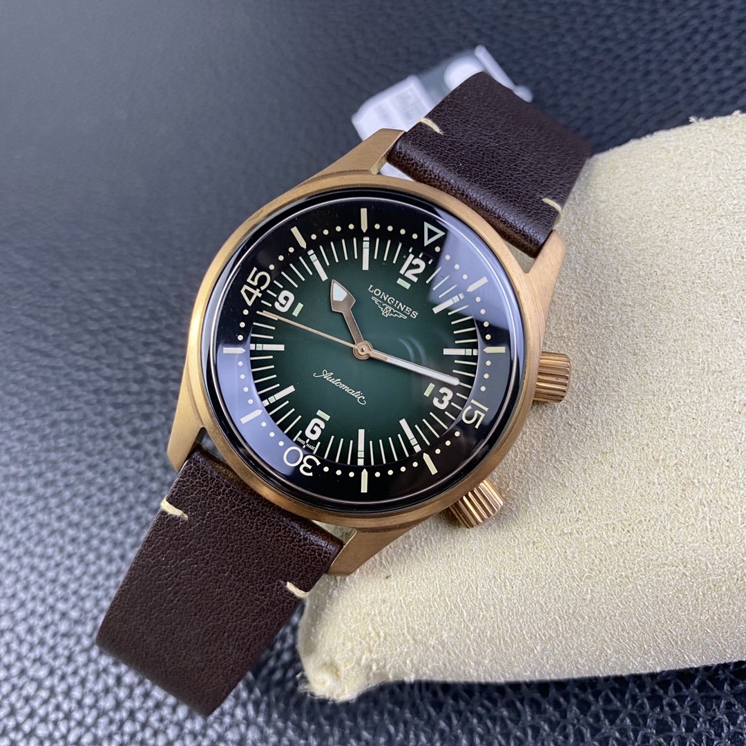 Longines Classic Luminous 42 mm Watch – IW-0750 - Image 4